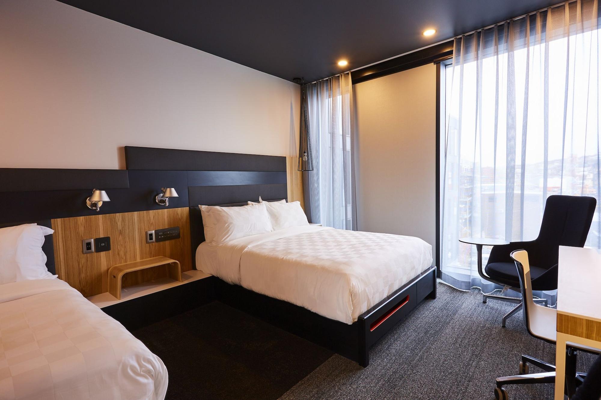 Alt Hotel Saskatoon Bagian luar foto