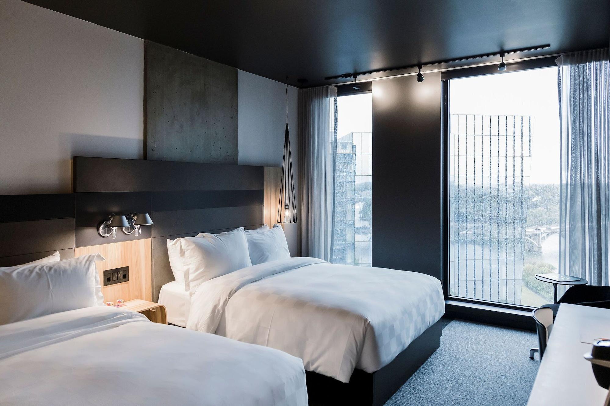 Alt Hotel Saskatoon Bagian luar foto