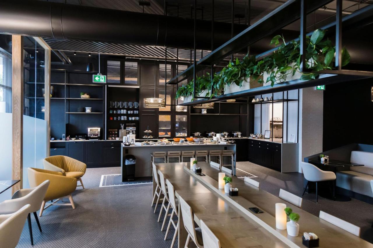Alt Hotel Saskatoon Bagian luar foto